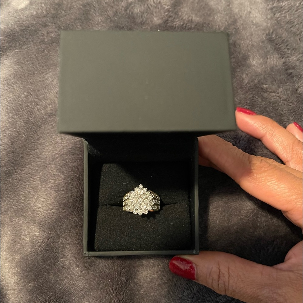 2ct Ladies Diamond Ring